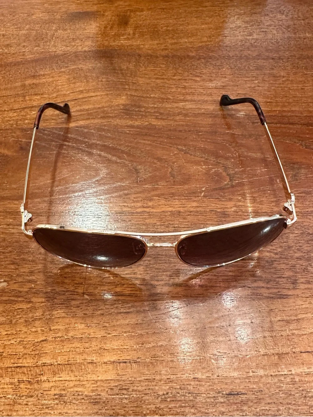 Jessica Simpson Gold Aviator Sunglasses with Brown Gradient Lenses